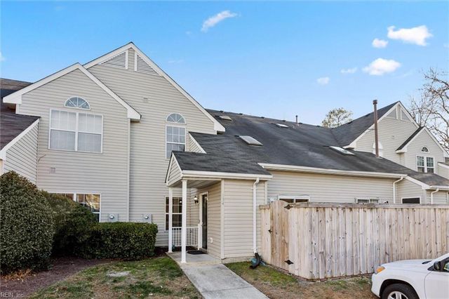 134 Nantucket PL, Newport News, VA 23606