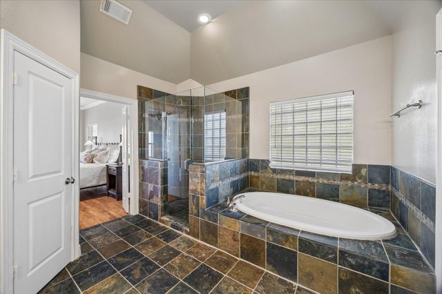627 Hartman Street, Houston, TX 77007