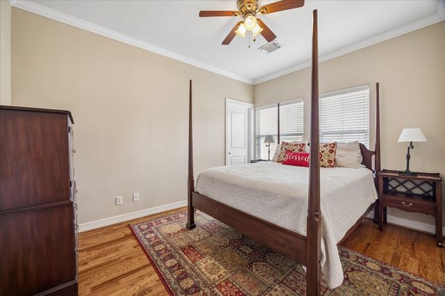 627 Hartman Street, Houston, TX 77007