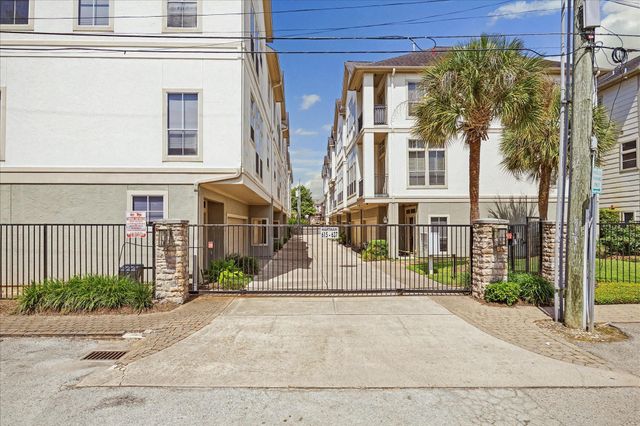 627 Hartman Street, Houston, TX 77007