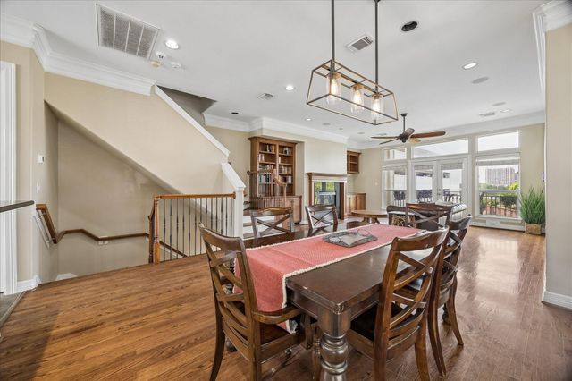 627 Hartman Street, Houston, TX 77007