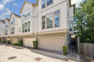 627 Hartman Street, Houston, TX 77007