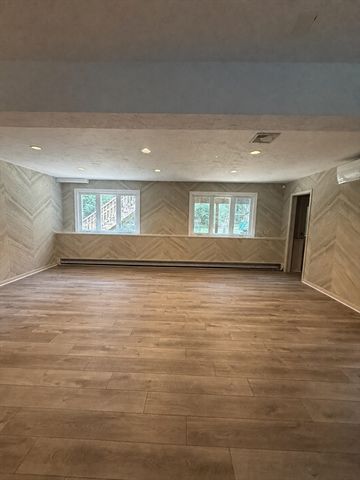 35 Williams Rd 35, Sharon, MA 02067