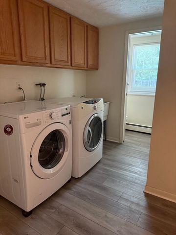 35 Williams Rd 35, Sharon, MA 02067