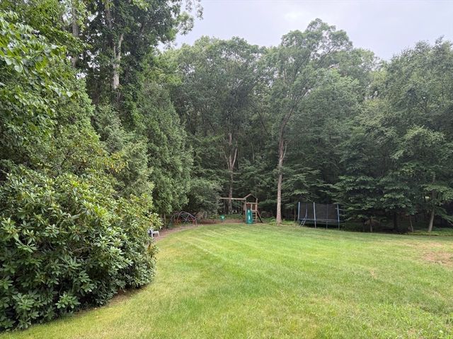 35 Williams Rd 35, Sharon, MA 02067
