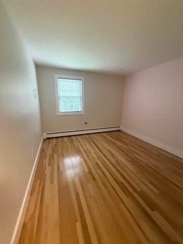 35 Williams Rd 35, Sharon, MA 02067
