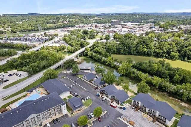 403 Veterans Boulevard D5, Branson, MO 65616