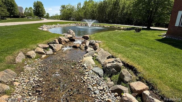 4260 Mccormick Drive, Linden, MI 48451