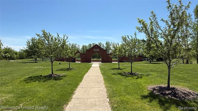 4260 Mccormick Drive, Linden, MI 48451