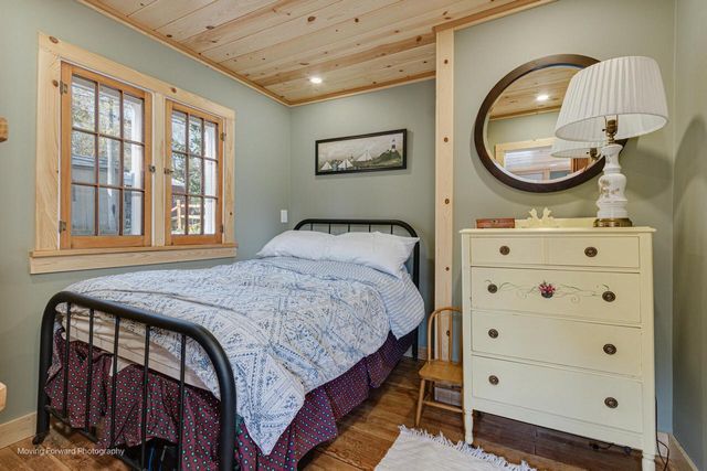 N4563 W Shore Place ROAD, Cambridge, WI 53523