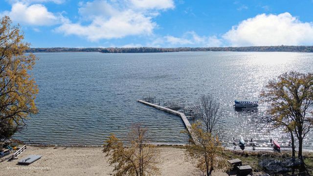 N4563 W Shore Place ROAD, Cambridge, WI 53523
