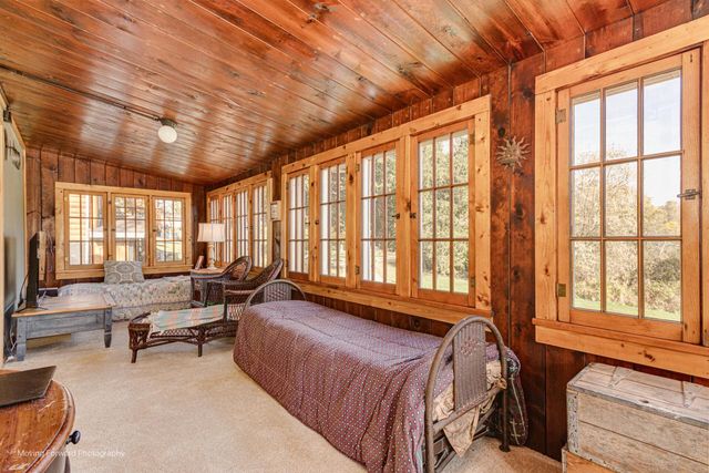 N4563 W Shore Place ROAD, Cambridge, WI 53523