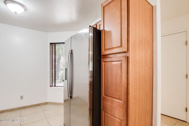 5675 N Camino Esplendora Apt 5124, Tucson, AZ 85718