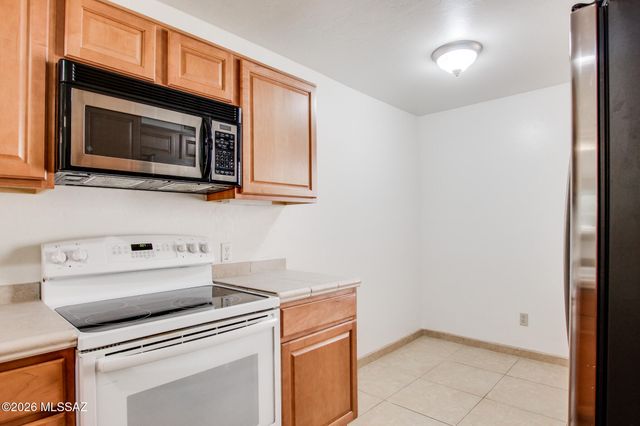 5675 N Camino Esplendora Apt 5124, Tucson, AZ 85718