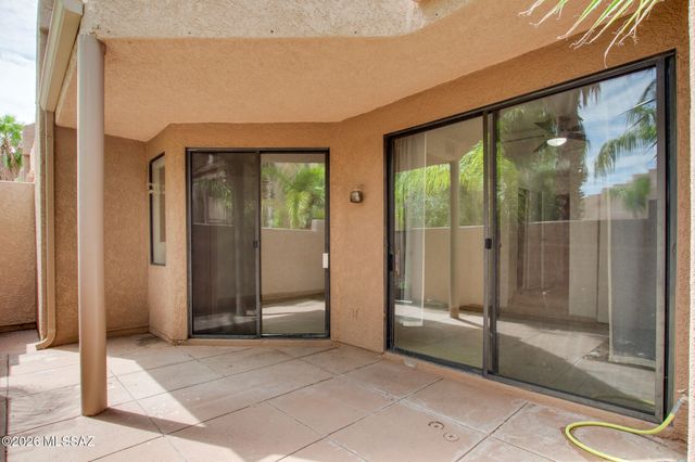 5675 N Camino Esplendora Apt 5124, Tucson, AZ 85718