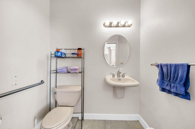 1227 Twin Bay Drive, Fort Walton Beach, FL 32547