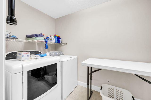 1227 Twin Bay Drive, Fort Walton Beach, FL 32547