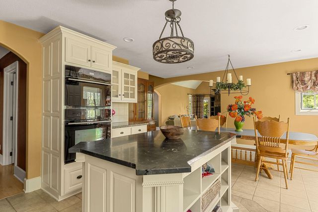 966 Bear Creek Road, Walnut Shade, MO 65771