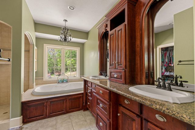 966 Bear Creek Road, Walnut Shade, MO 65771