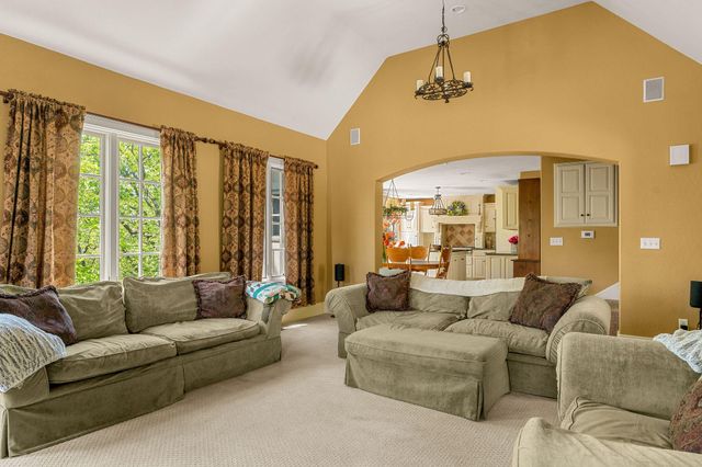 966 Bear Creek Road, Walnut Shade, MO 65771