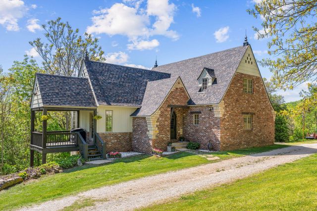 966 Bear Creek Road, Walnut Shade, MO 65771