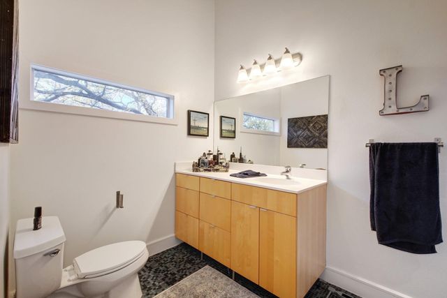 616 W 35th ST A, Austin, TX 78705