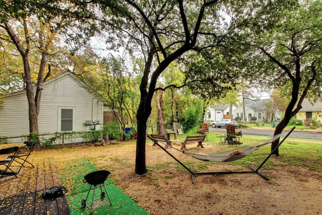 616 W 35th ST A, Austin, TX 78705