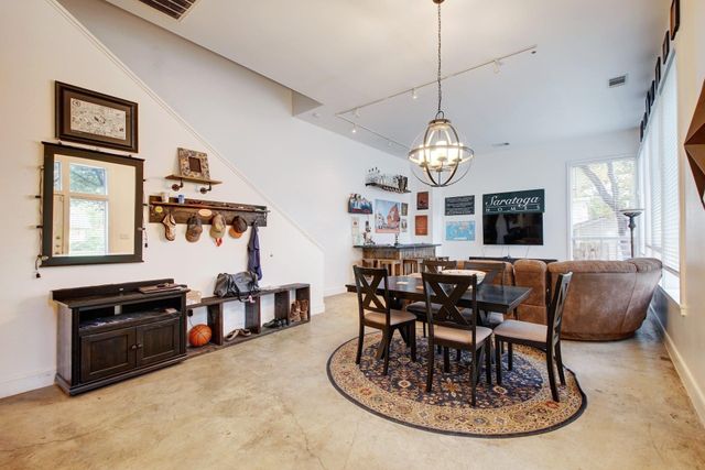 616 W 35th ST A, Austin, TX 78705