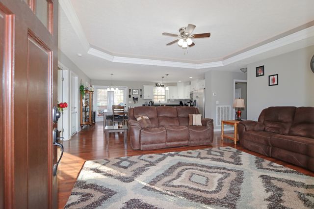 12 Haven Way, Westmoreland, TN 37186