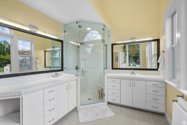1586 BOWDEN CIR, Salt Lake City, UT 84117