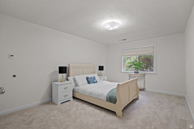 1586 BOWDEN CIR, Salt Lake City, UT 84117
