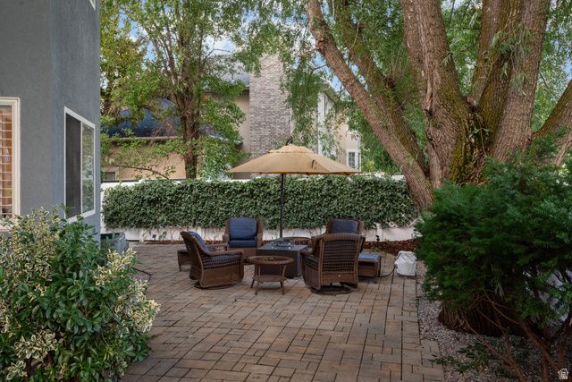 1586 BOWDEN CIR, Salt Lake City, UT 84117
