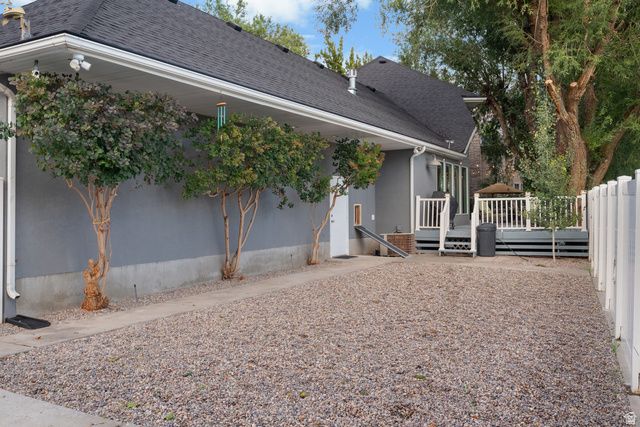 1586 BOWDEN CIR, Salt Lake City, UT 84117