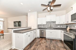 2245 W Vista Bella DRIVE #201, Oak Creek, WI 53154