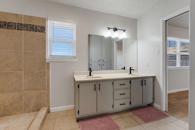 726 11th Street, Wolfforth, TX 79382