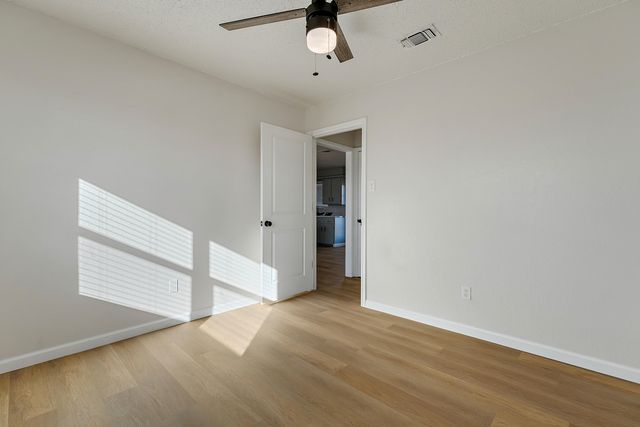 726 11th Street, Wolfforth, TX 79382