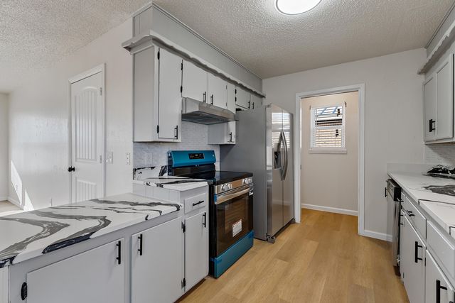 726 11th Street, Wolfforth, TX 79382