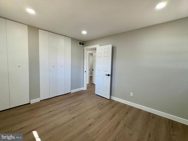 925 LONGVIEW AVE, Pasadena, MD 21122