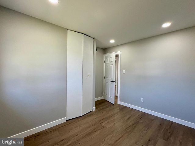 925 LONGVIEW AVE, Pasadena, MD 21122