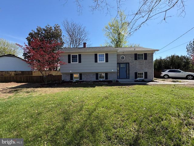 925 LONGVIEW AVE, Pasadena, MD 21122