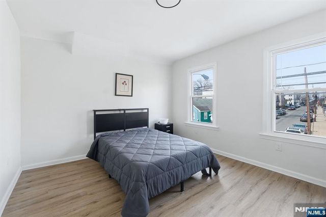 64 Willoughby Street, Newark, NJ 07112