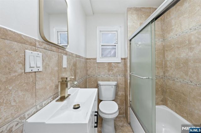 64 Willoughby Street, Newark, NJ 07112