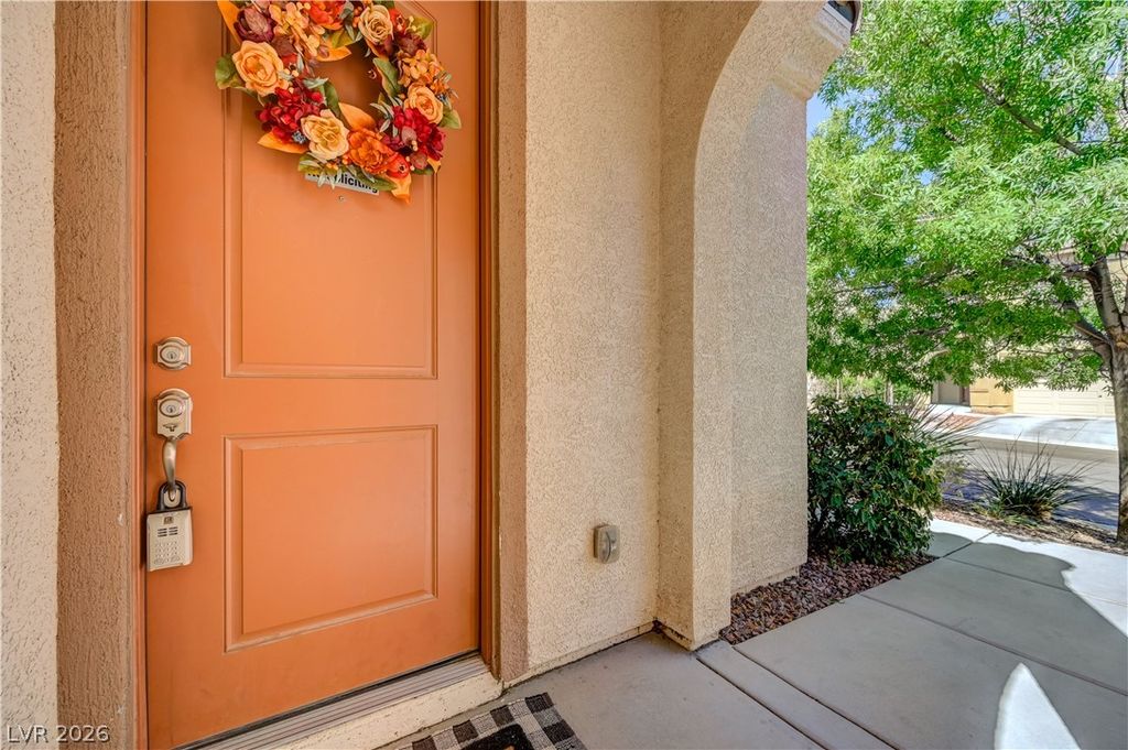 10641 Thor Mountain Lane, Las Vegas, NV 89166 — photo 4