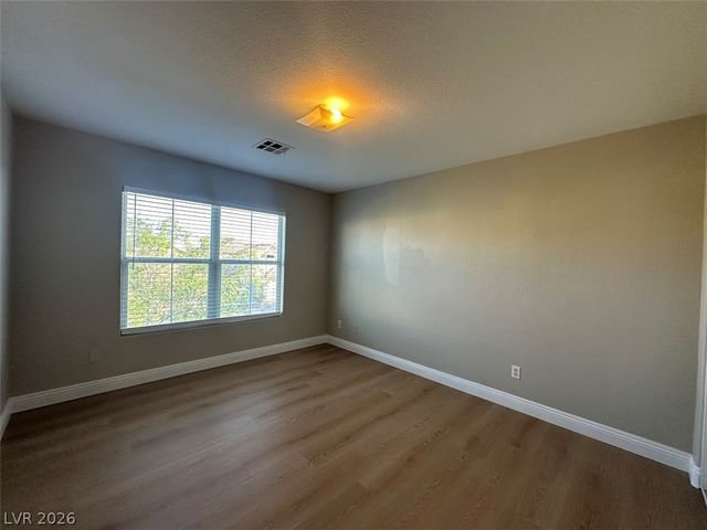 2833 Big Mountain Avenue, North Las Vegas, NV 89081