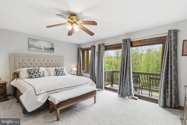 2009 WILSON RD, White Hall, MD 21161