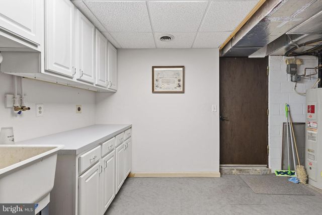 2009 WILSON RD, White Hall, MD 21161