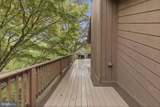 2009 WILSON RD, White Hall, MD 21161