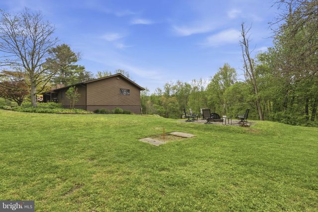 2009 WILSON RD, White Hall, MD 21161
