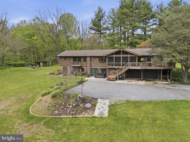 2009 WILSON RD, White Hall, MD 21161
