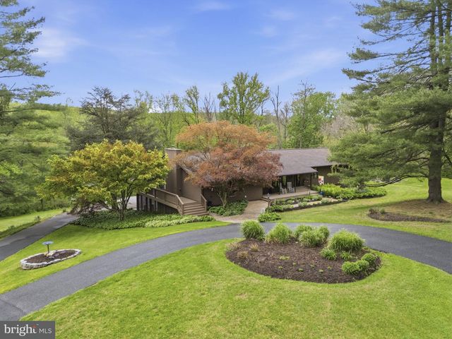 2009 WILSON RD, White Hall, MD 21161
